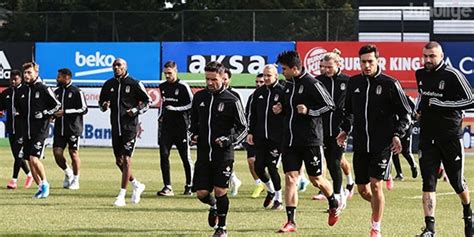 B­e­ş­i­k­t­a­ş­­t­a­ ­k­a­d­r­o­ ­d­e­ğ­i­ş­m­i­y­o­r­